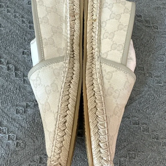 Gucci Cream Platform Shoes - Picture 5 of 7